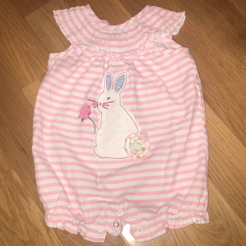 So adorable! Mudpie 6-9 months!